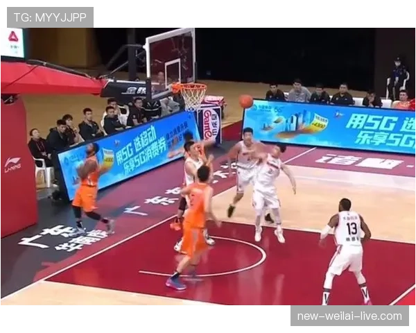 假动作规则：普通突破允许，点球起跑中的假动作属违规